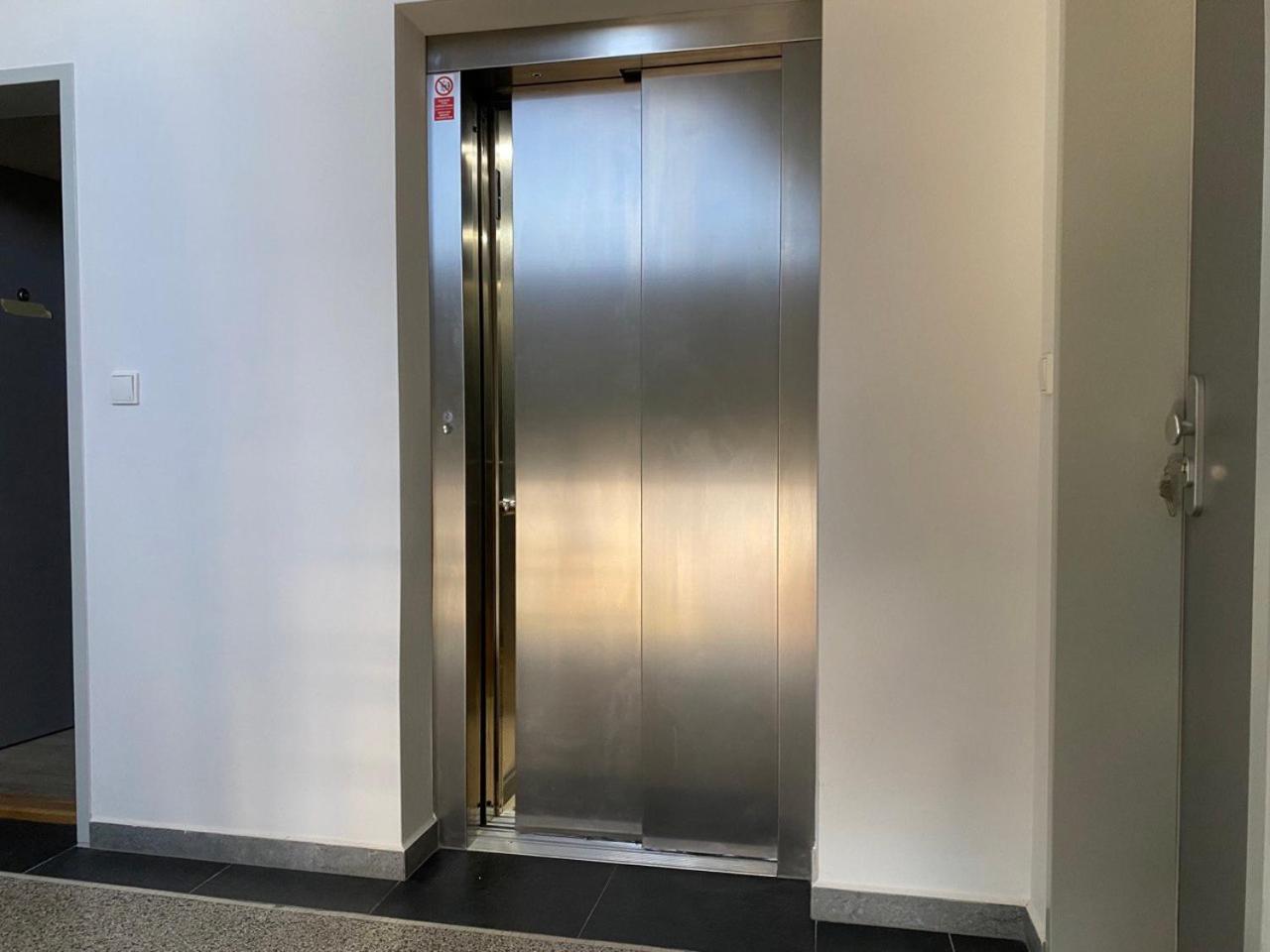Apartmán Perla Hradce 301 Hradec Králové Exteriér fotografie